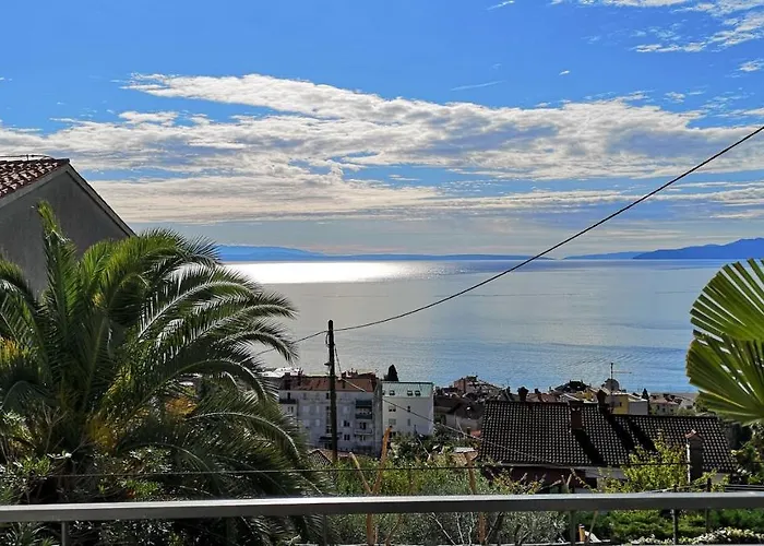 アパート Izabela